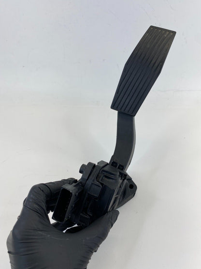 2013-2015 Chevrolet Malibu Gas Accelerator Pedal Travel Sensor 13-237-352 OEM