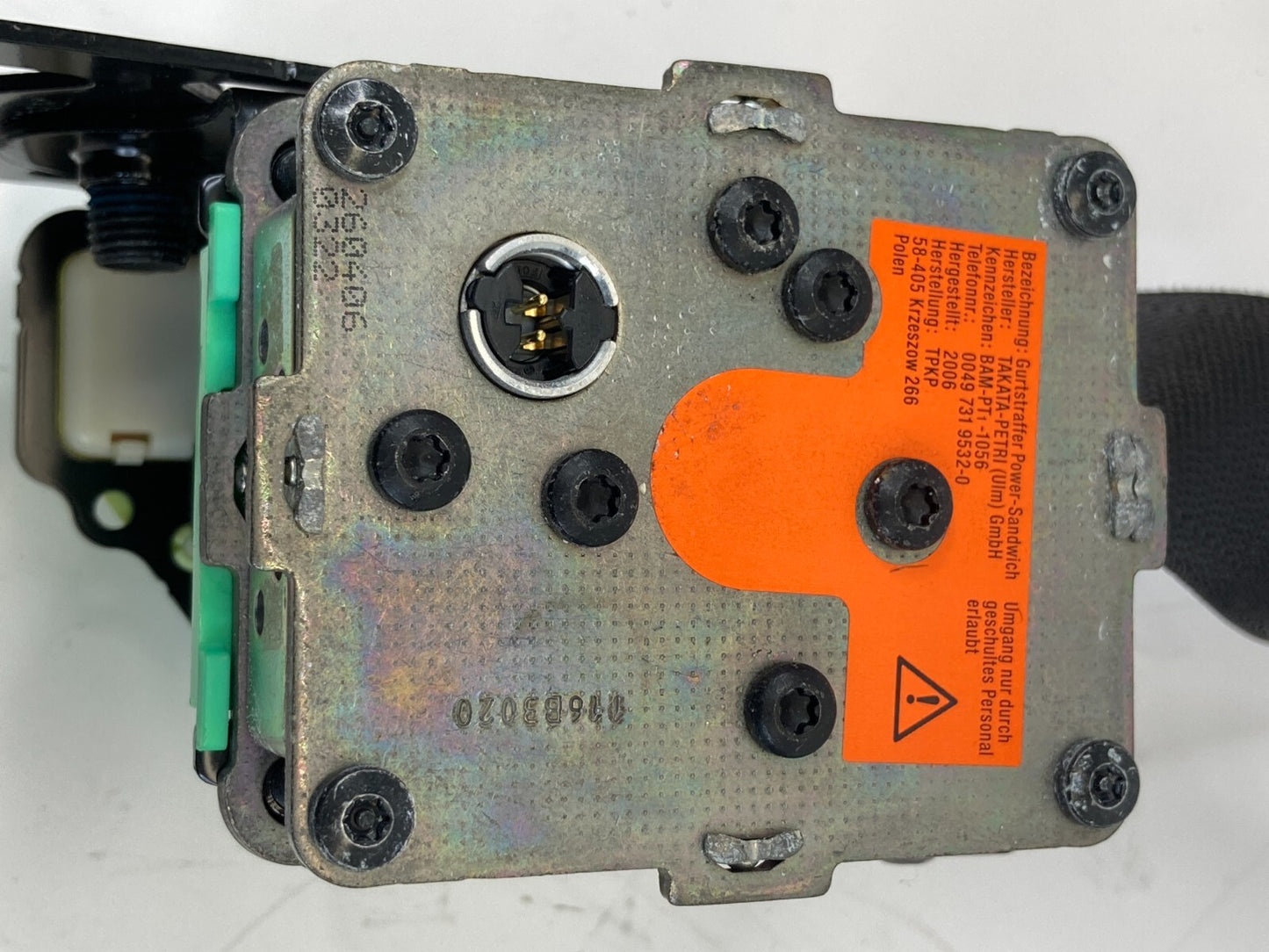 2003-2011 Saab 9-3 93 Sedan Front Right Passenger Seat Belt Retractor Assembly