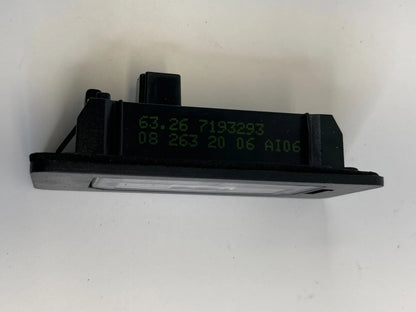 07 08 BMW 328XI SEDAN REAR TRUNK LIFTGATE LICENSE PLATE LIGHT LAMP 63267193293
