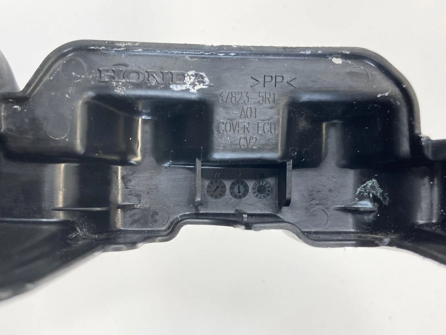 2015-2020 HONDA FIT POWERTRAIN COMPUTER CONTROL MODULE BRACKET COVER TRIM OEM