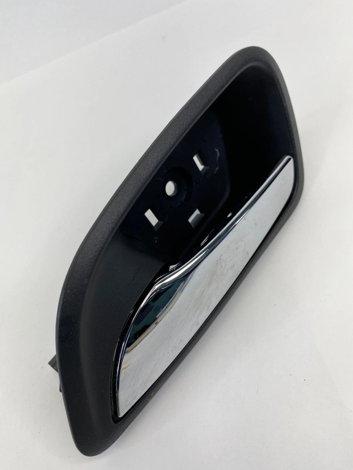 2011-2016 CHEVROLET CRUZE REAR LEFT BACK SIDE INTERIOR DOOR HANDLE 96845901 OEM