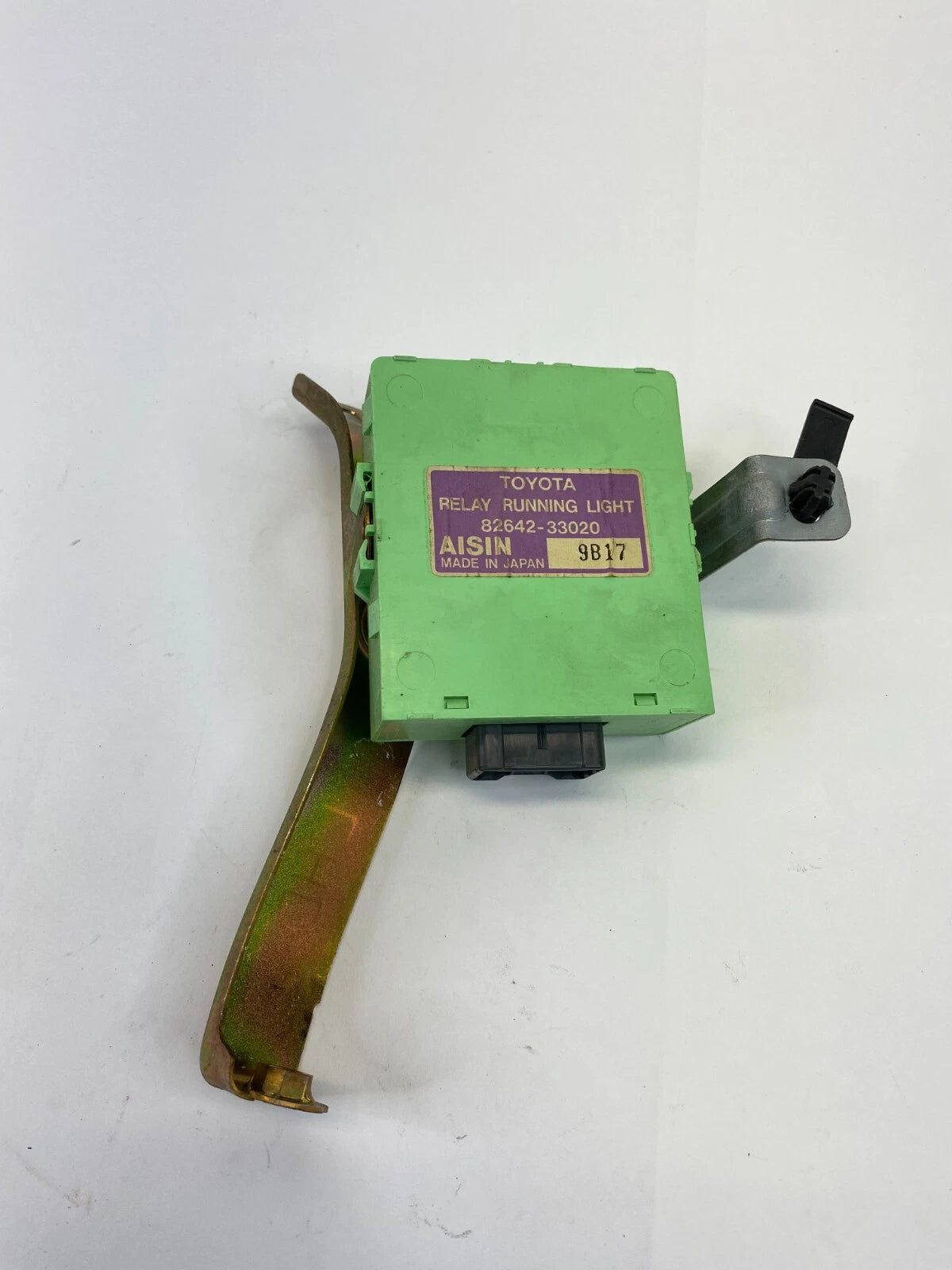 1998-2005 LEXUS GS300 RELAY RUNNING LIGHT CONTROL MODULE UNIT 82642-33020 OEM