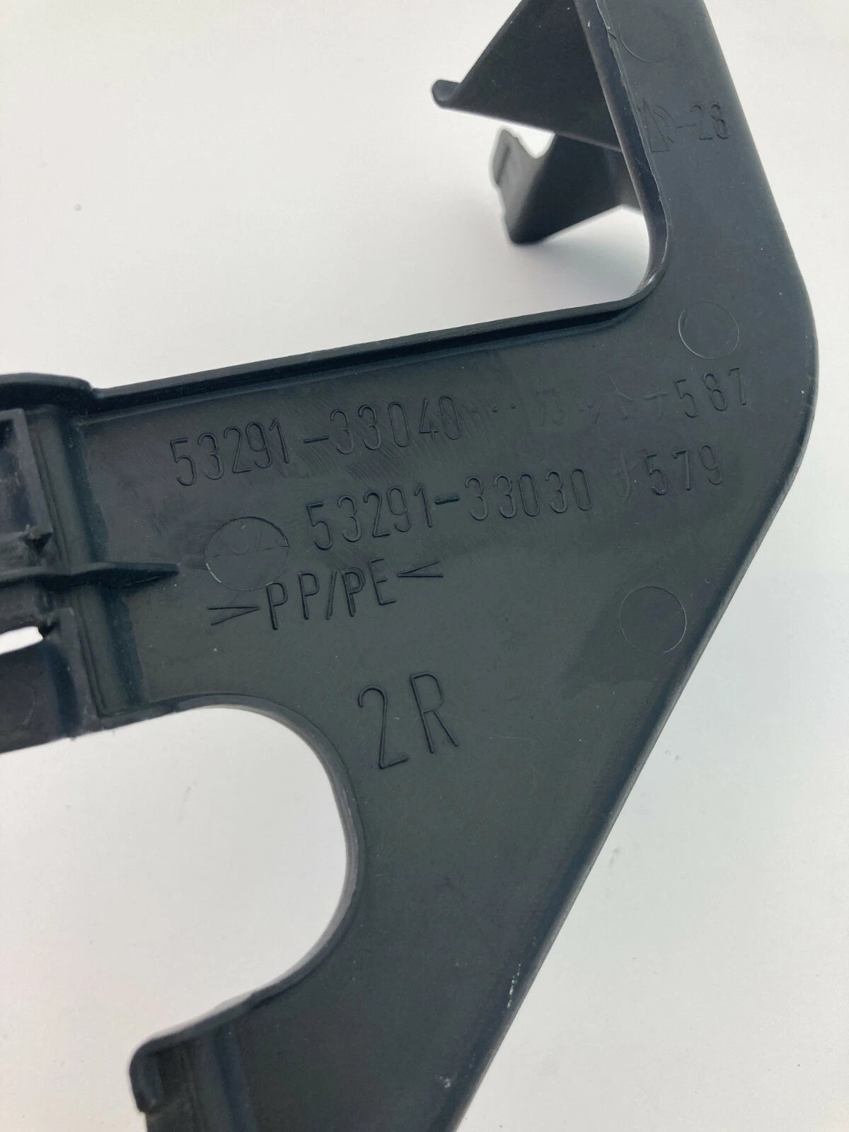 02 03 Lexus ES300 04 05 06 ES330 Right Side Radiator Support to Frame Shield RH