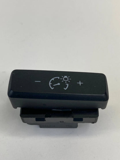 2012-2015 VOLKSWAGEN PASSAT DASH INSTRUMENT LIGHT RHEOSTAT SWITCH 561-941-557-A