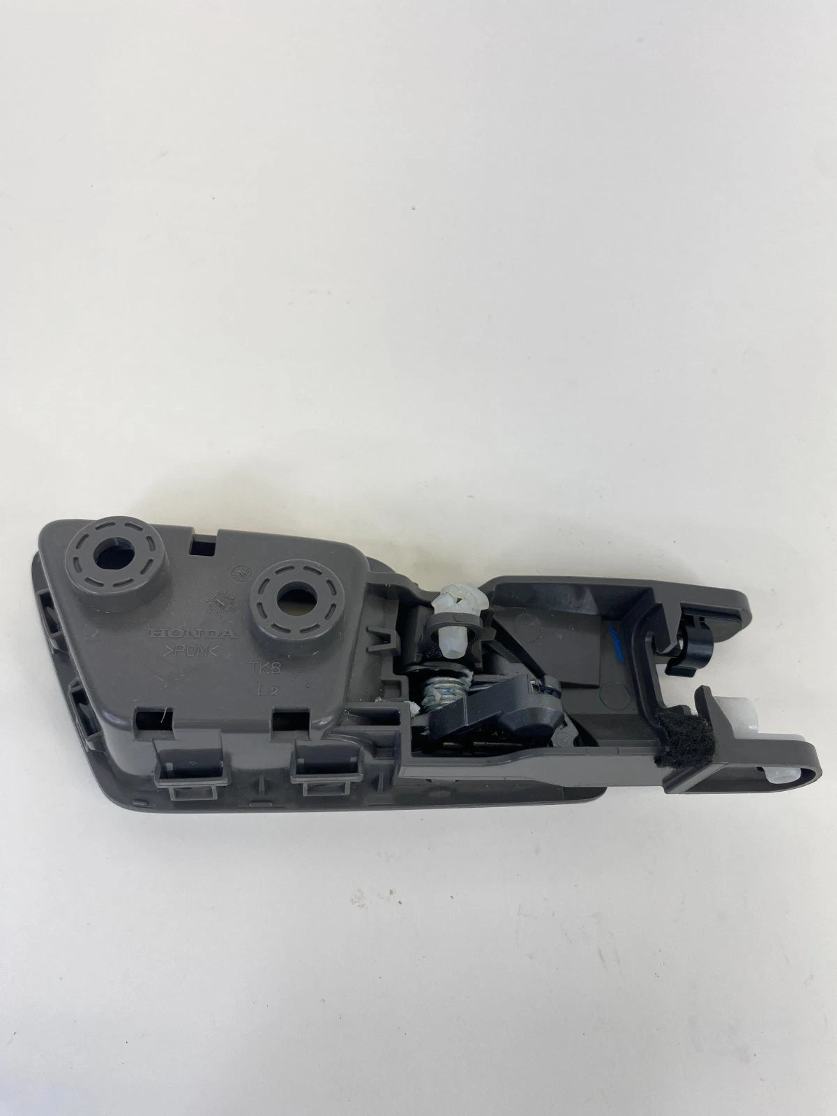 2011-2013 HONDA ODYSSEY FRONT LEFT DRIVER SIDE INTERIOR DOOR HANDLE W BEZEL OEM