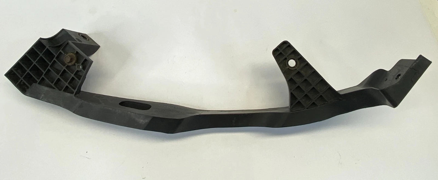 2009-2014 ACURA TL FRONT RIGHT PASSENGER HEADLIGHT BRACKET MOUNT 71140-TK4-A000