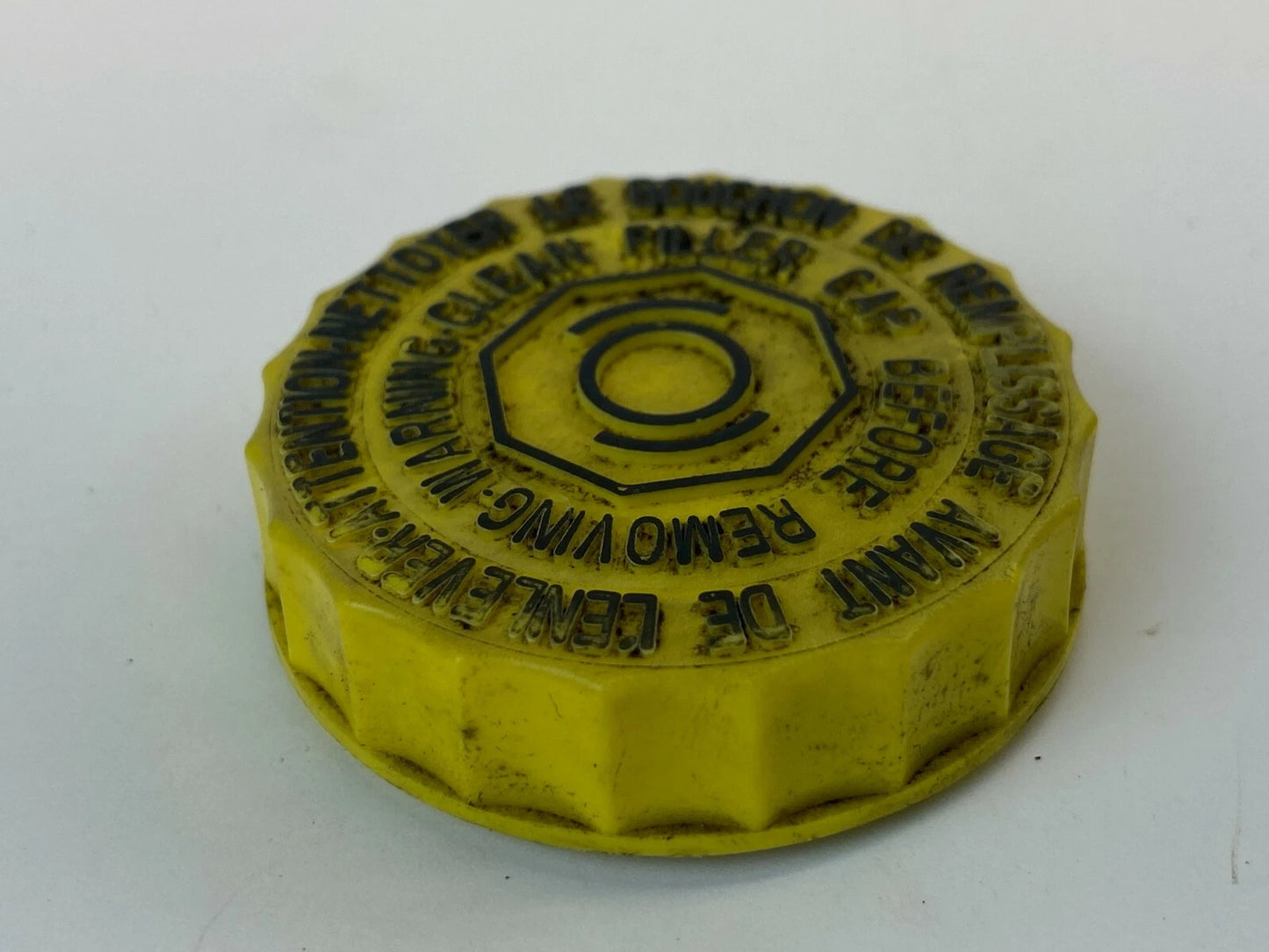 2005 2006 2007 CHRYSLER 300 BRAKE FLUID MASTER CYLINDER RESERVOIR CAP LID OEM