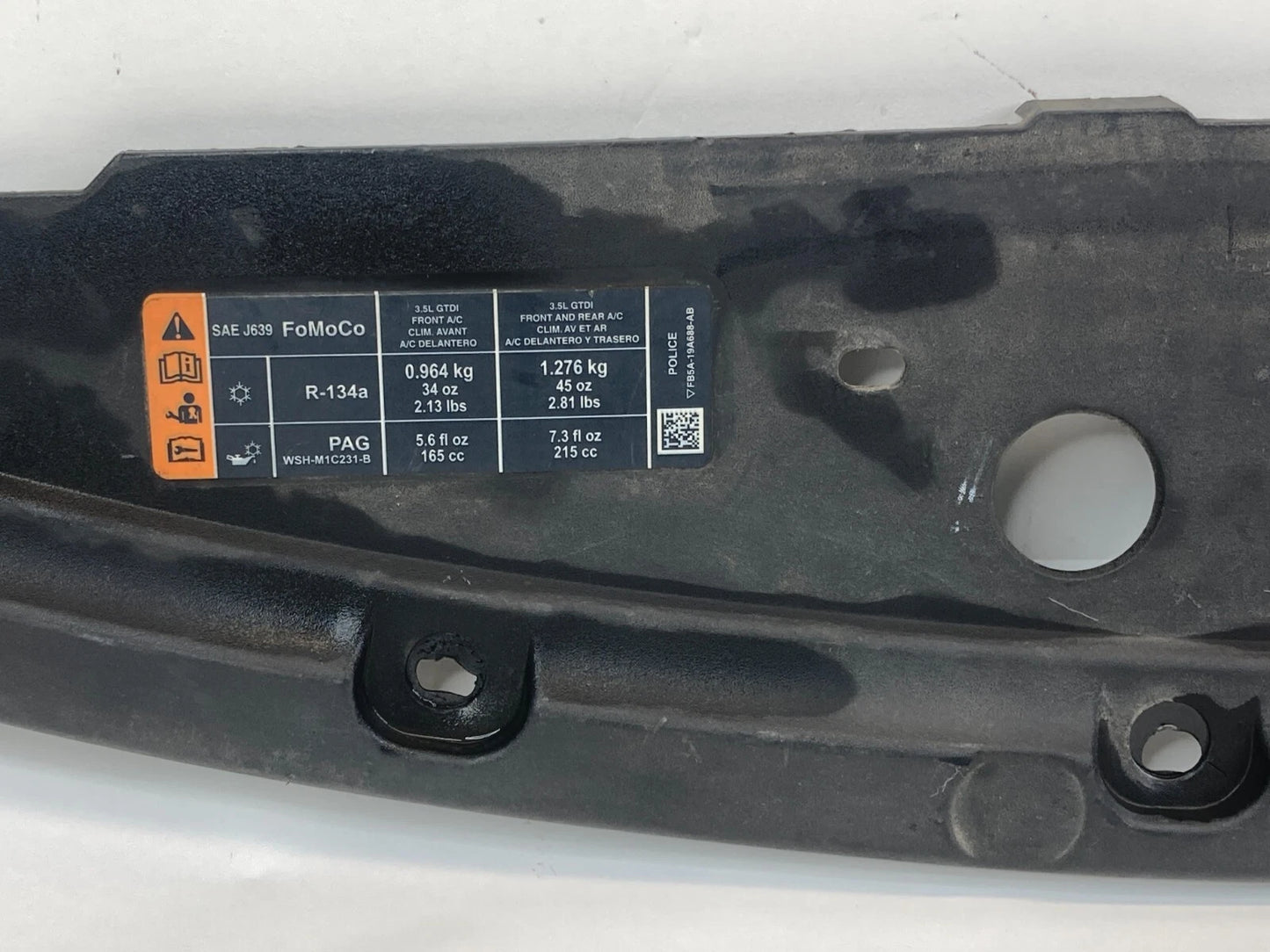 16-19 FORD EXPLORER POLICE INTERCEPTOR UPPER RADIATOR SHIELD COVER FB538A164ABW