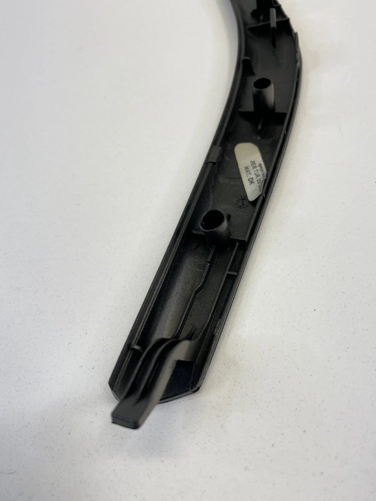 2012-2018 FORD FOCUS FRONT RIGHT PASSENGER SIDE DOOR ARMREST TRIM COVER BEZEL