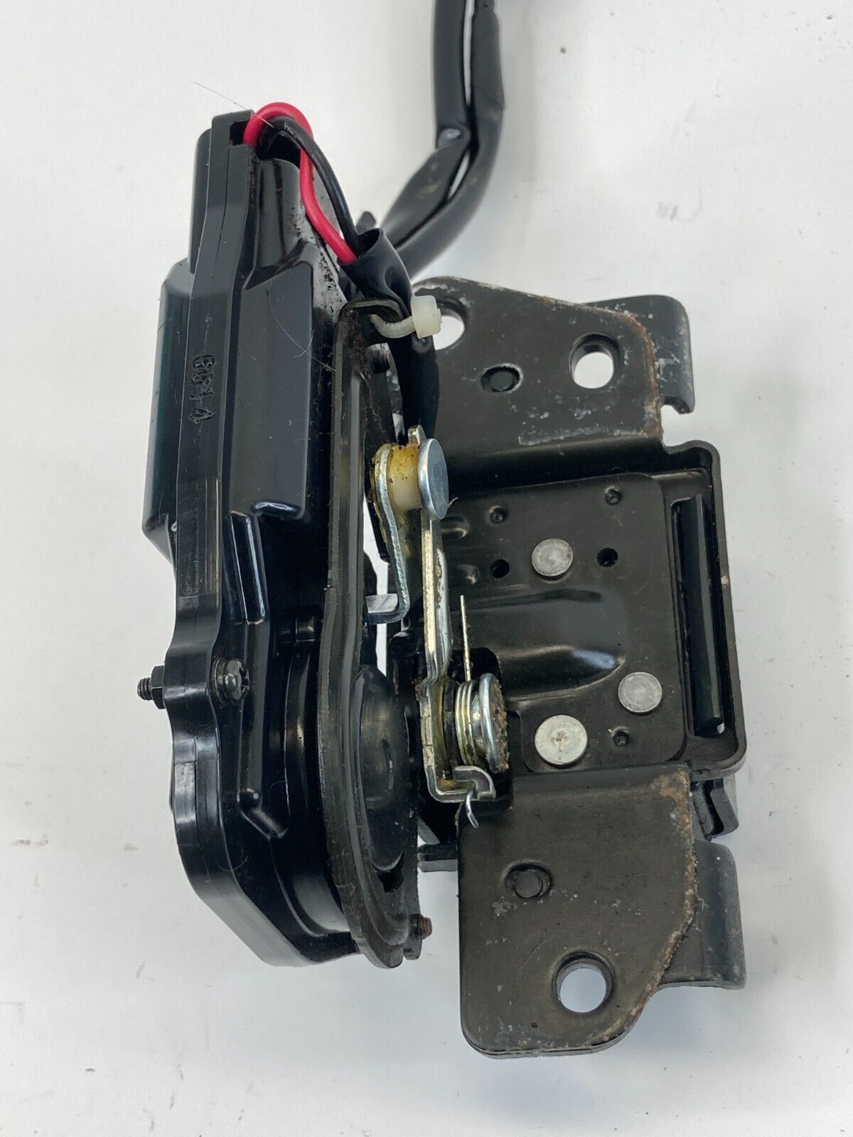 2004-2009 Toyota Prius Rear Trunk Liftgate Lock Latch Release Actuator Motor OEM