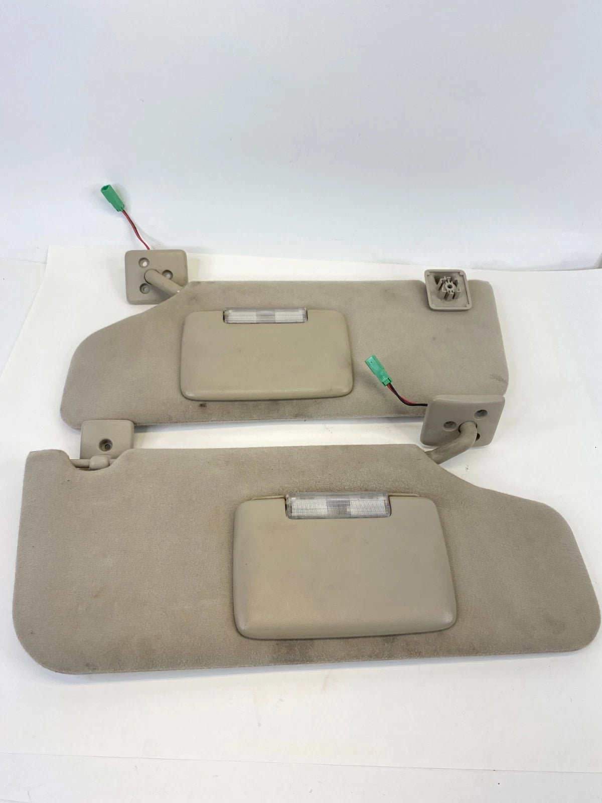 2007-2010 Ford Edge Left & Right Sunvisor Sun Visor SET w Garage Door Opener