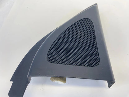 10-13 KIA FORTE FRONT RIGHT PASSENGER DOOR TWEETER SPEAKER COVER OEM 87660-1M000