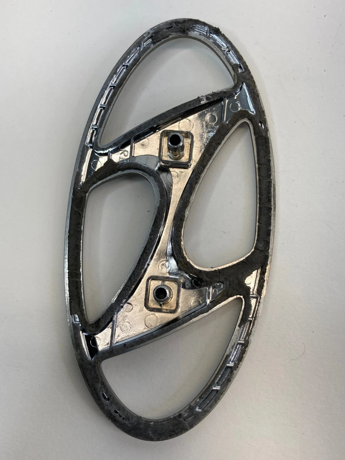 2012-2017 HYUNDAI ACCENT REAR TRUNK DECK LID LOGO EMBLEM BADGE CHROME FINISH OEM