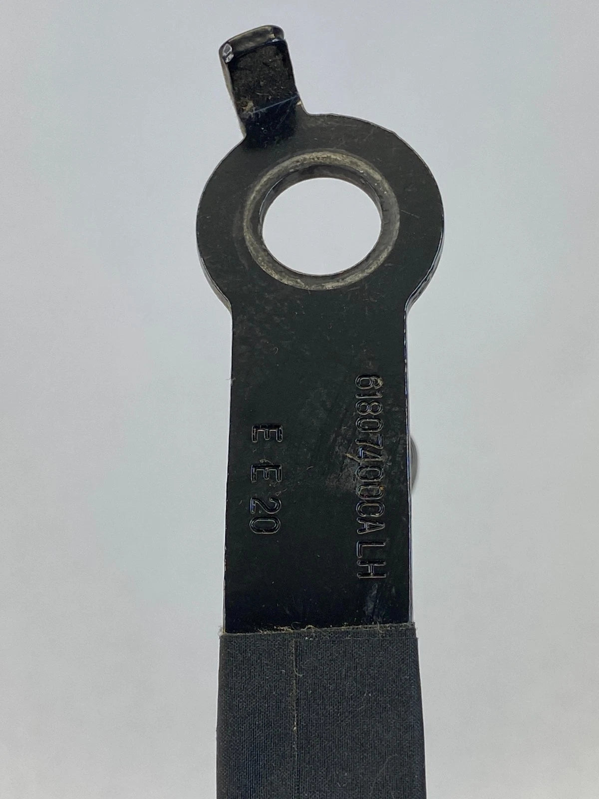 2007-2010 HYUNDAI ELANTRA SEDAN FRONT LEFT DRIVER SIDE SEAT BELT BUCKLE OEM