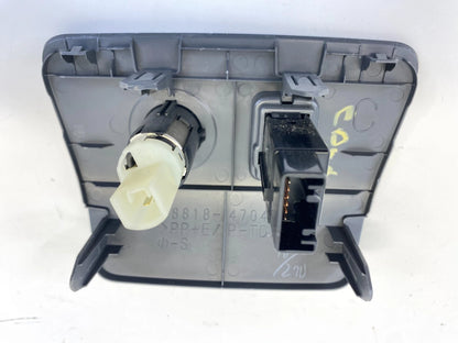 10-11 TOYOTA PRIUS CENTER CONSOLE PANEL WITH POWER OUTLET OEM FACTORY 5881847040