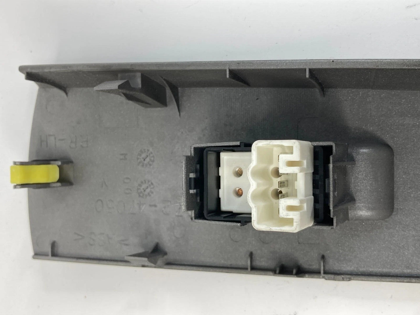 2004-2009 TOYOTA PRIUS REAR LEFT DOOR WINDOW CONTROL SWITCH BEZEL OEM 7427247050