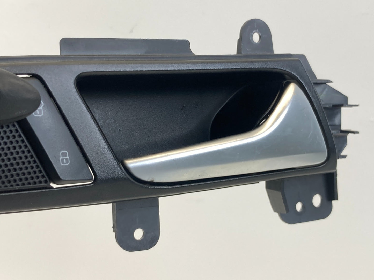 2012-2015 Volkswagen Passat Rear Back Right Side Interior Inner Door Handle OEM