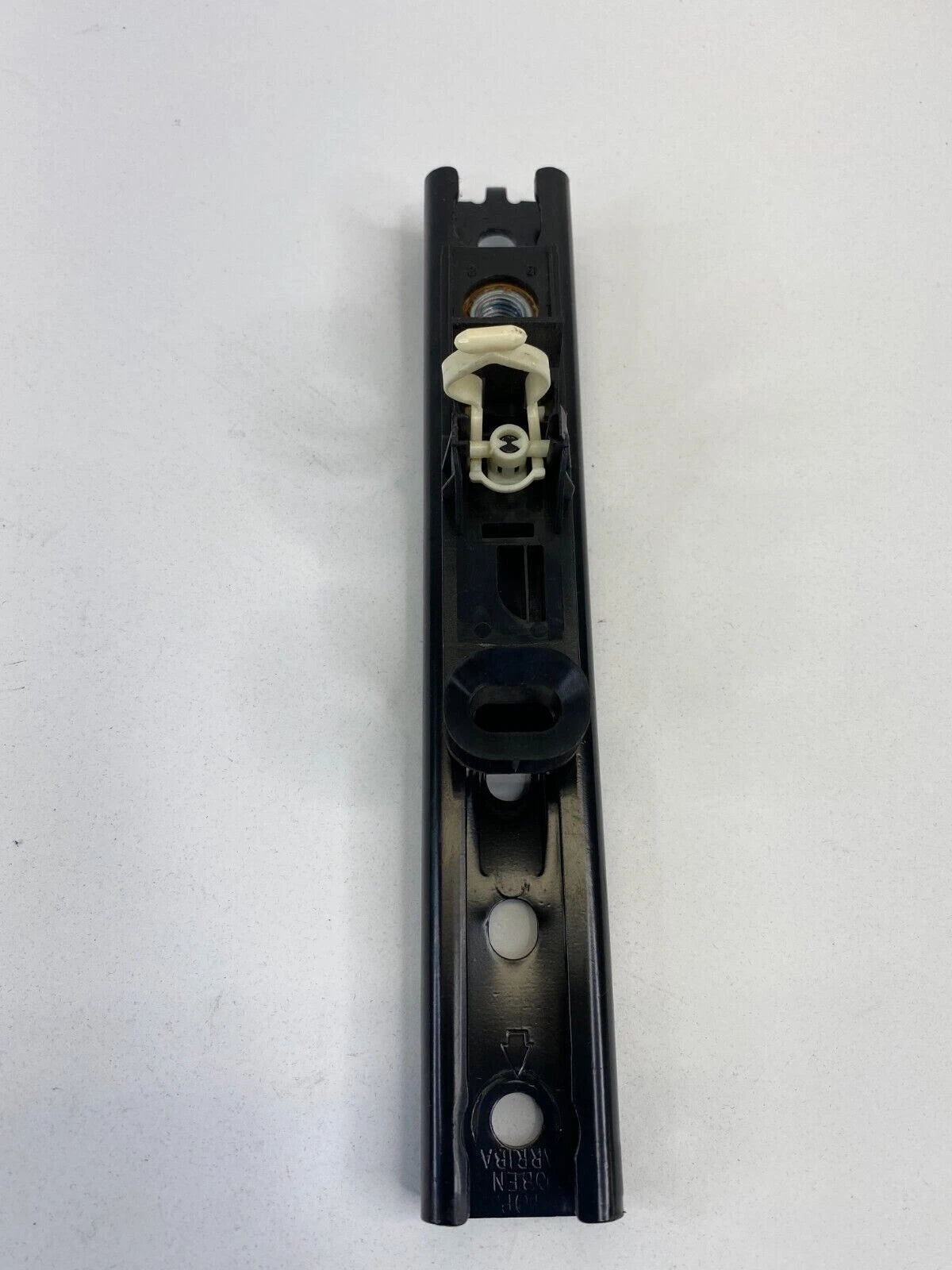 2002-2006 MINI COOPER FRONT RIGHT PASSENGER SEAT BELT HEIGHT ADJUSTMENT ADJUSTER