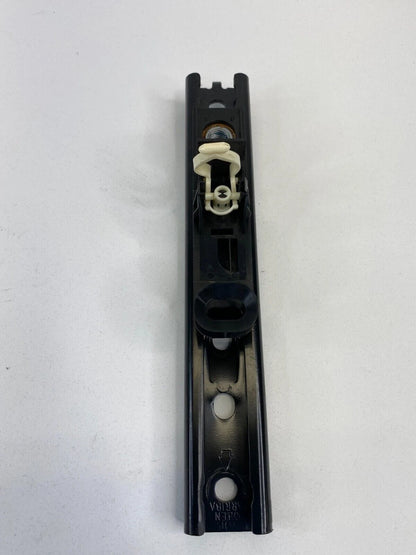 2002-2006 MINI COOPER FRONT RIGHT PASSENGER SEAT BELT HEIGHT ADJUSTMENT ADJUSTER