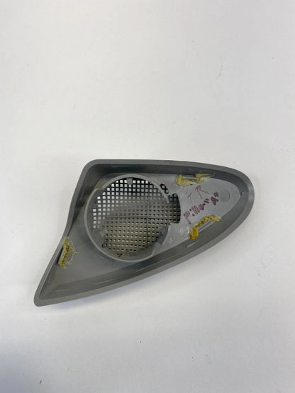 2004-2006 CADILLAC SRX RH RIGHT PASSENGER A PILLAR TWEETER COVER OEM 15214041