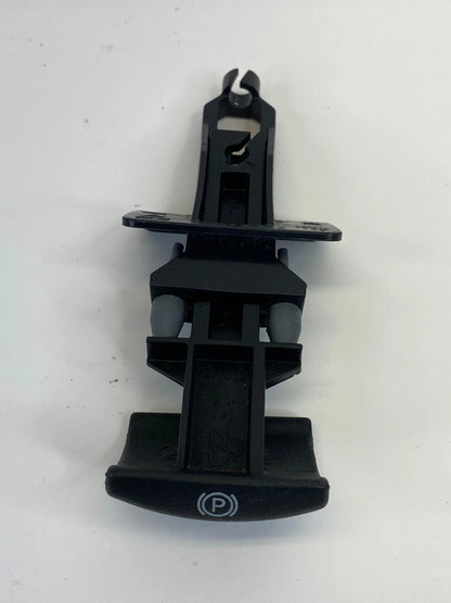 2004-2009 CADILLAC CTS EMERGENCY PARKING BRAKE RELEASE LEVER HANDLE 25716230 OEM