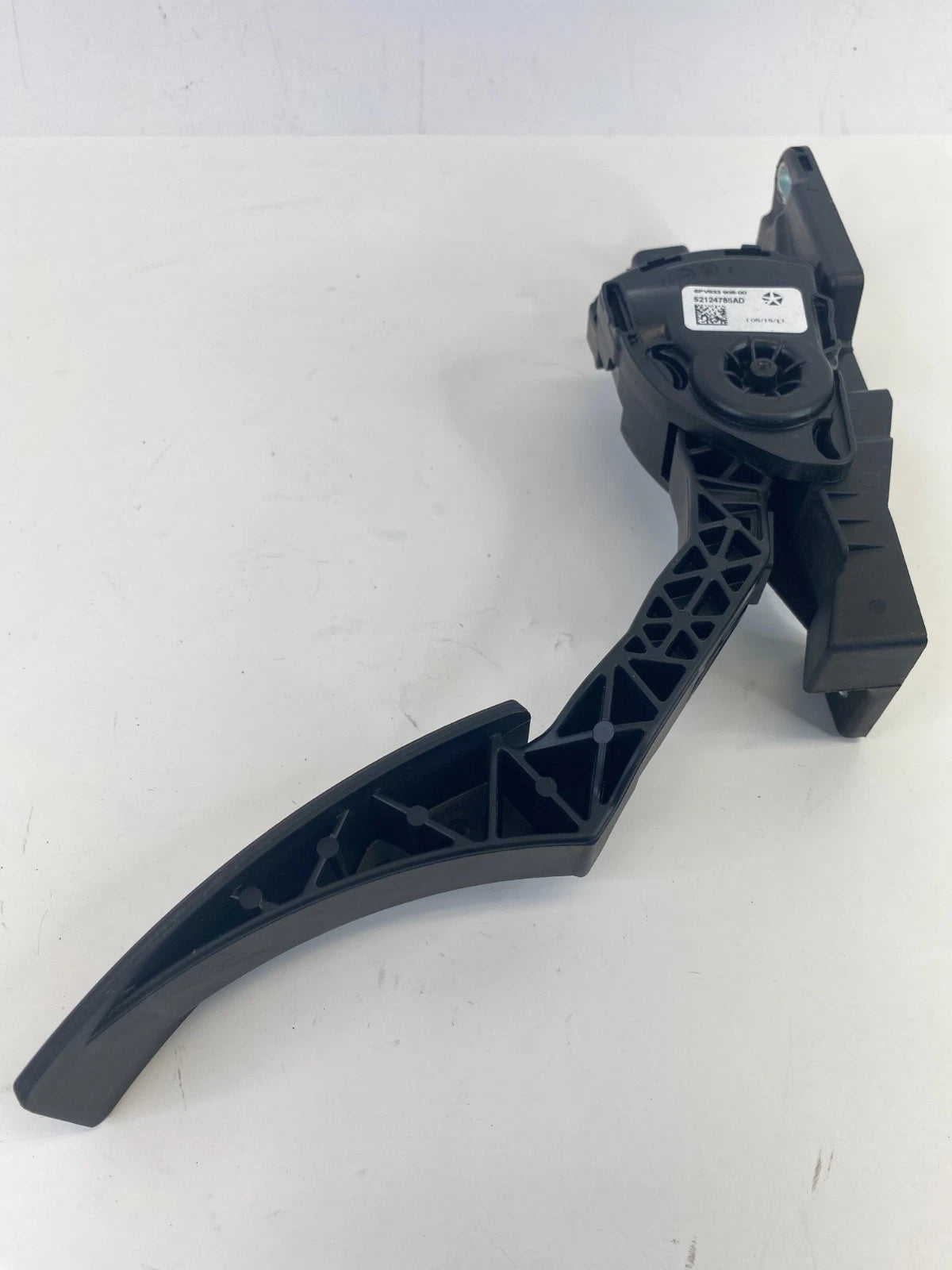 11-26 Dodge Durango 3.6L A/T Gas Pedal Accelerator Travel Sensor 52124785AD OEM