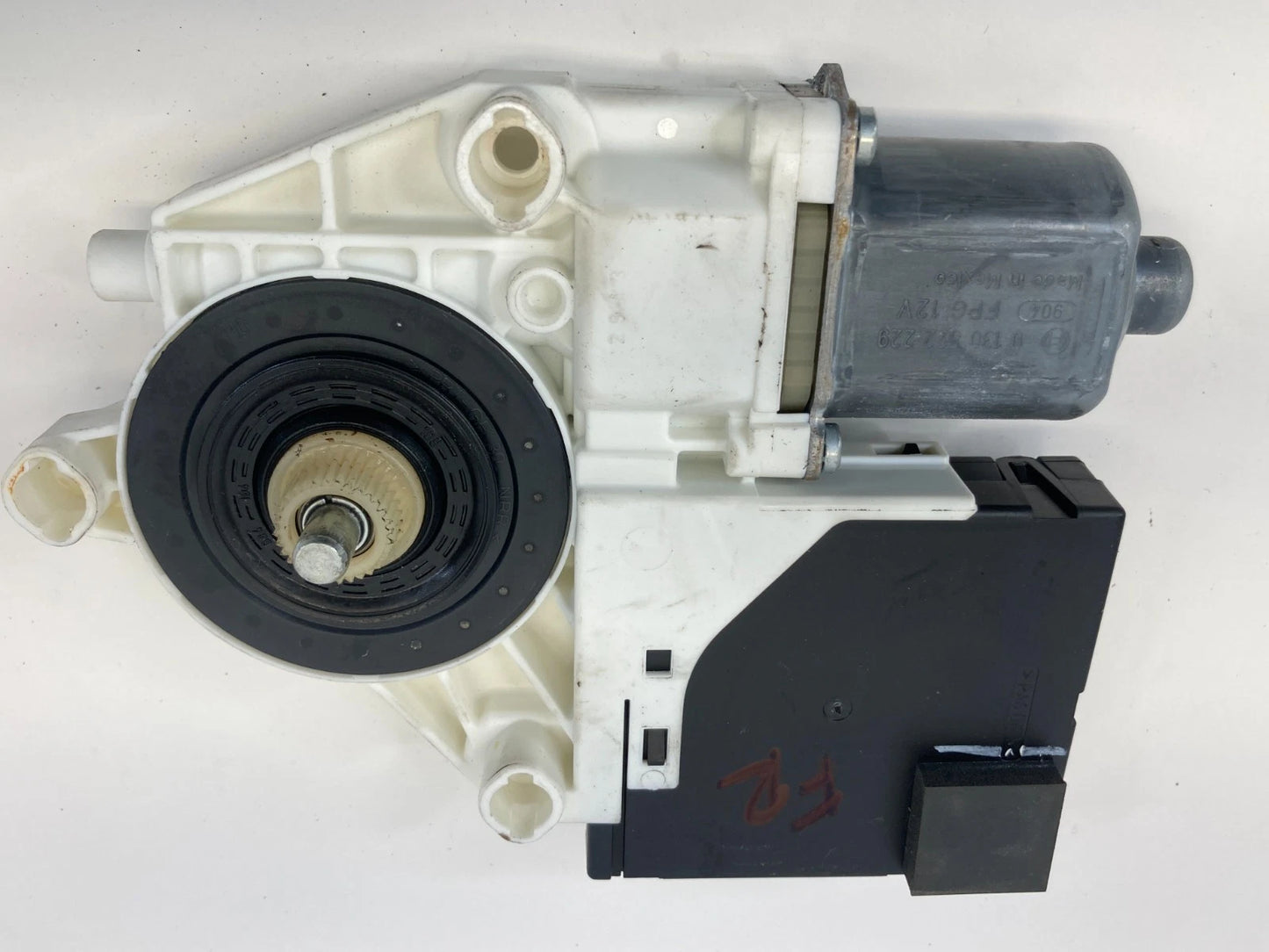 2012-2019 VOLKSWAGEN PASSAT PASSENGER FRONT RIGHT WINDOW LIFT UNIT OEM 561959702