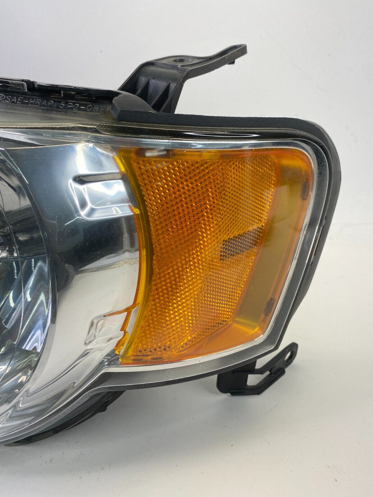 2007-2012 Ford Escape Front Left Driver Side Headlight Headlamp 9L84-13006-A