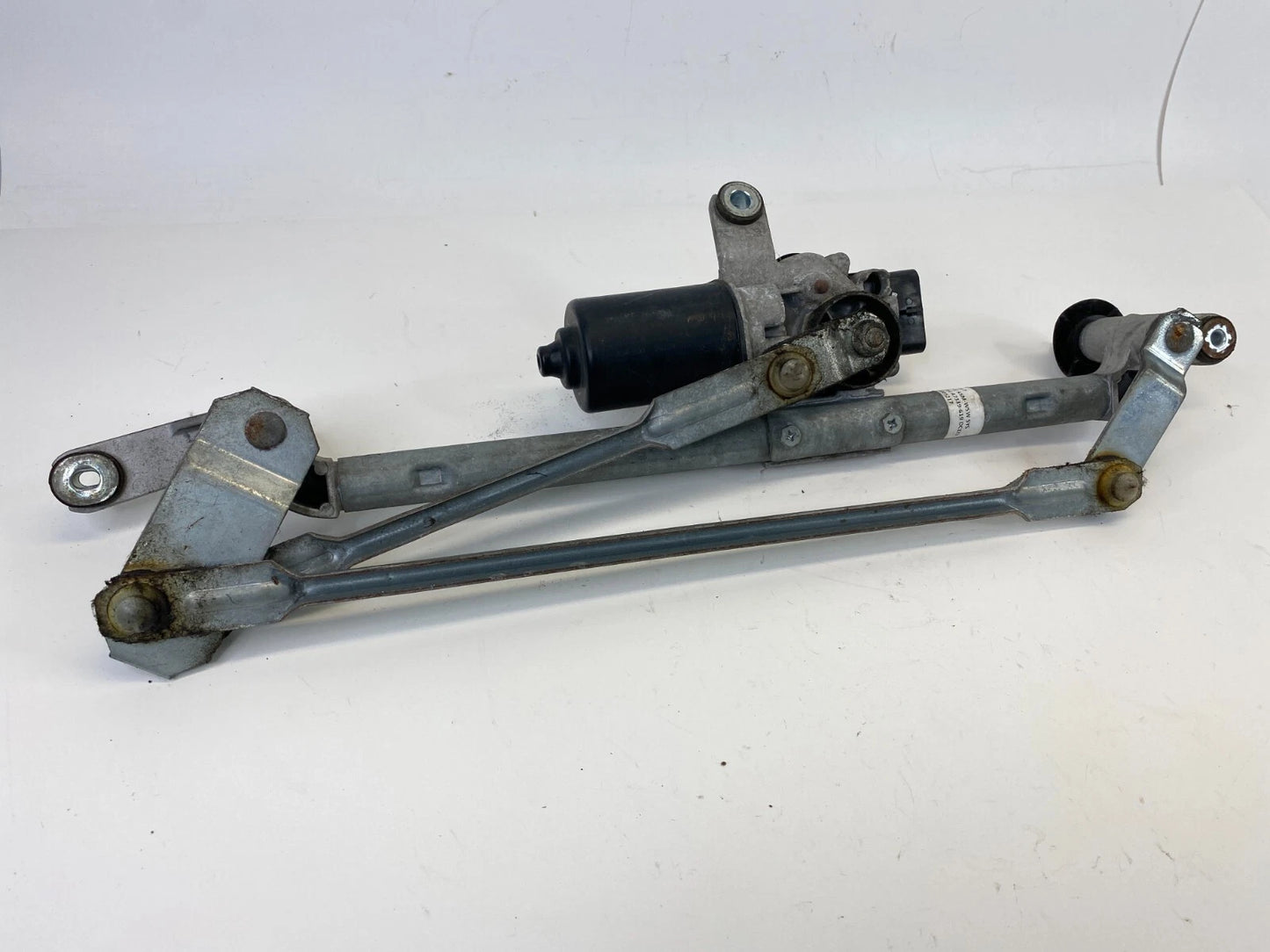2010-2016 CADILLAC SRX FRONT WINDSHIELD WIPER MOTOR W/ LINKAGE 15949217 OEM