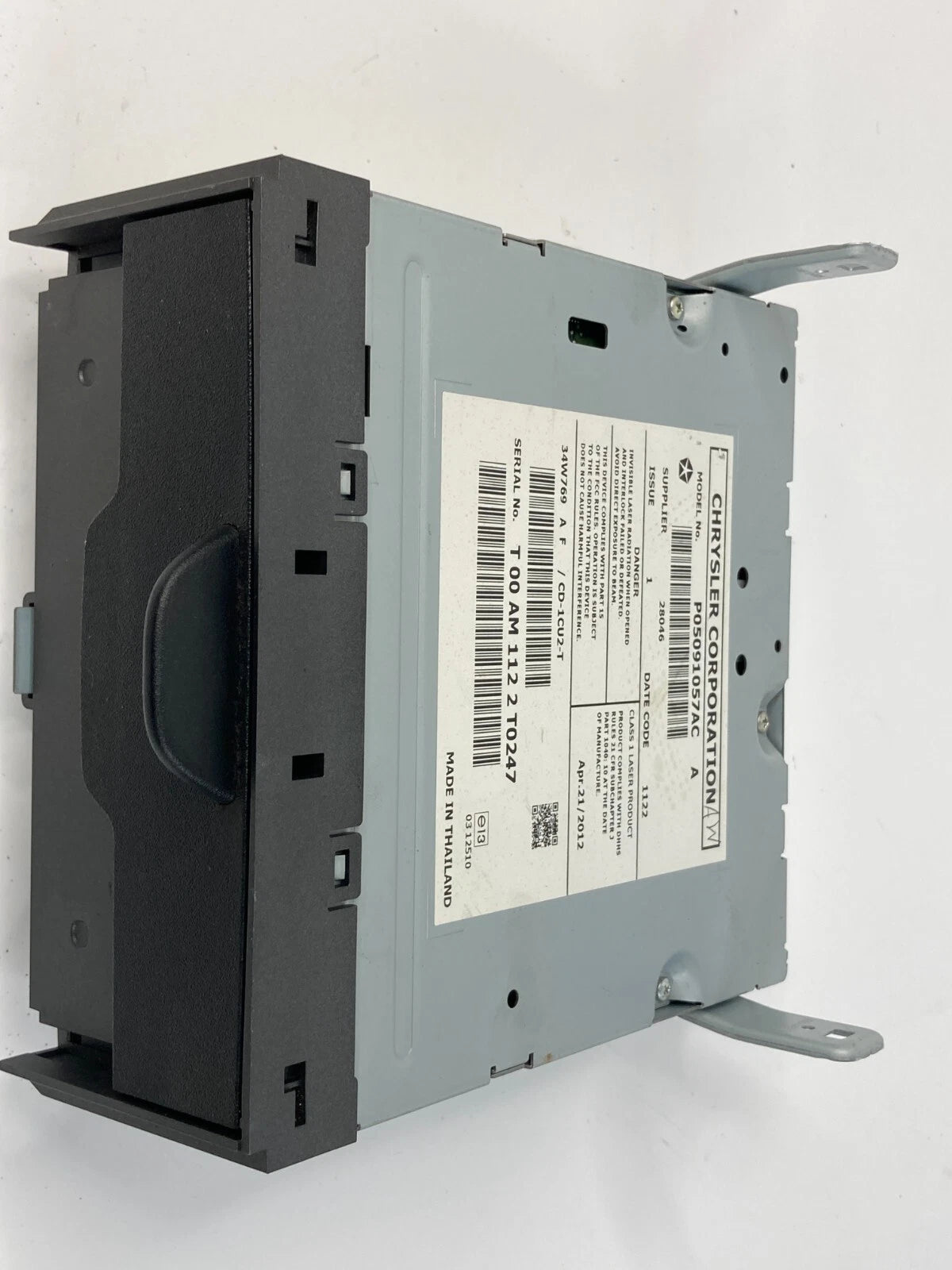 2013 2014 2015 2016 DODGE DART CENTER CONSOLE MOUNTED DVD PLAYER P05091057AC OEM