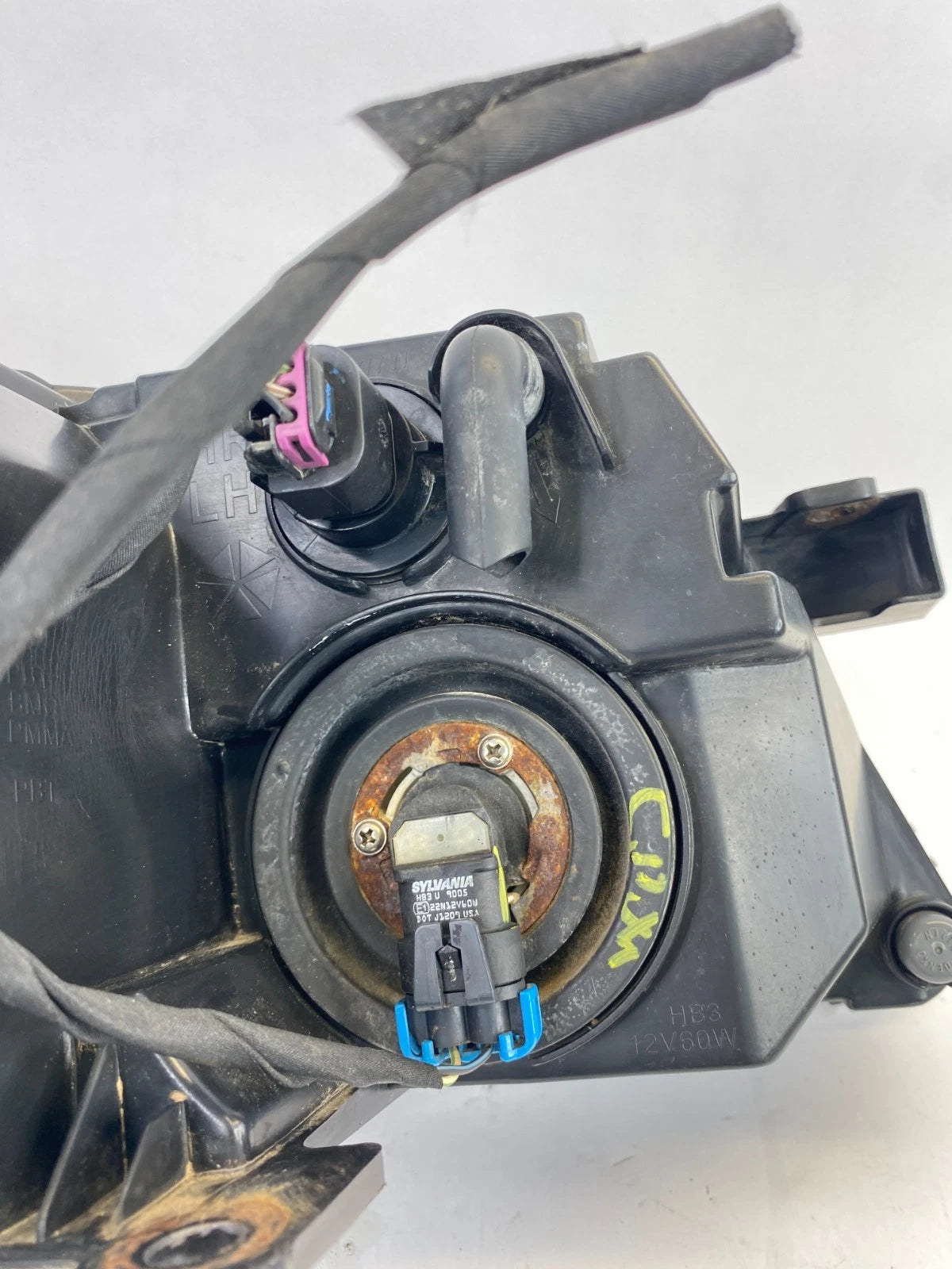 2009-2020 DODGE JOURNEY DRIVER LEFT SIDE HEADLIGHT LAMP HALOGEN CHROME OEM