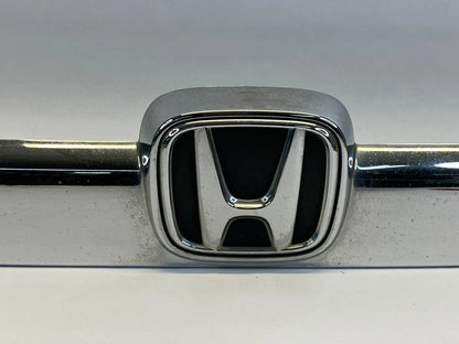 2007-2011 HONDA CR-V CRV REAR TRUNK TAILGATE LID GARNISH MOLDING 74890-SXSA-A010