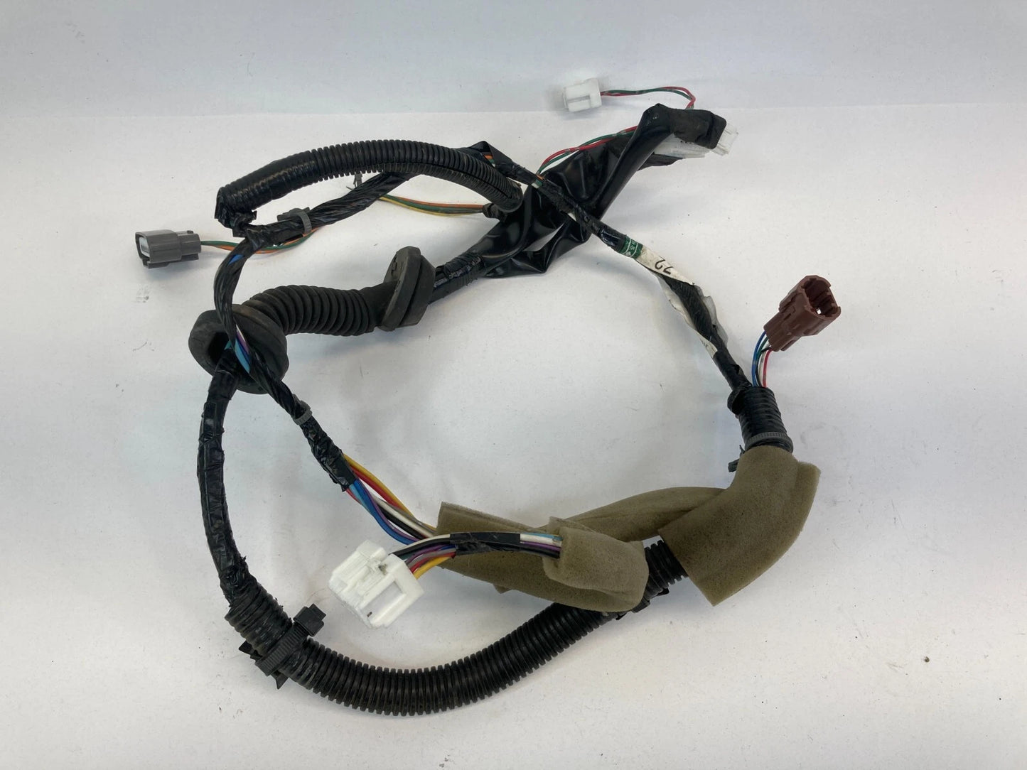 2009-2012 NISSAN VERSA SEDAN FRONT RIGHT DOOR HARNESS WIRING WIRE 24124-ZN92A