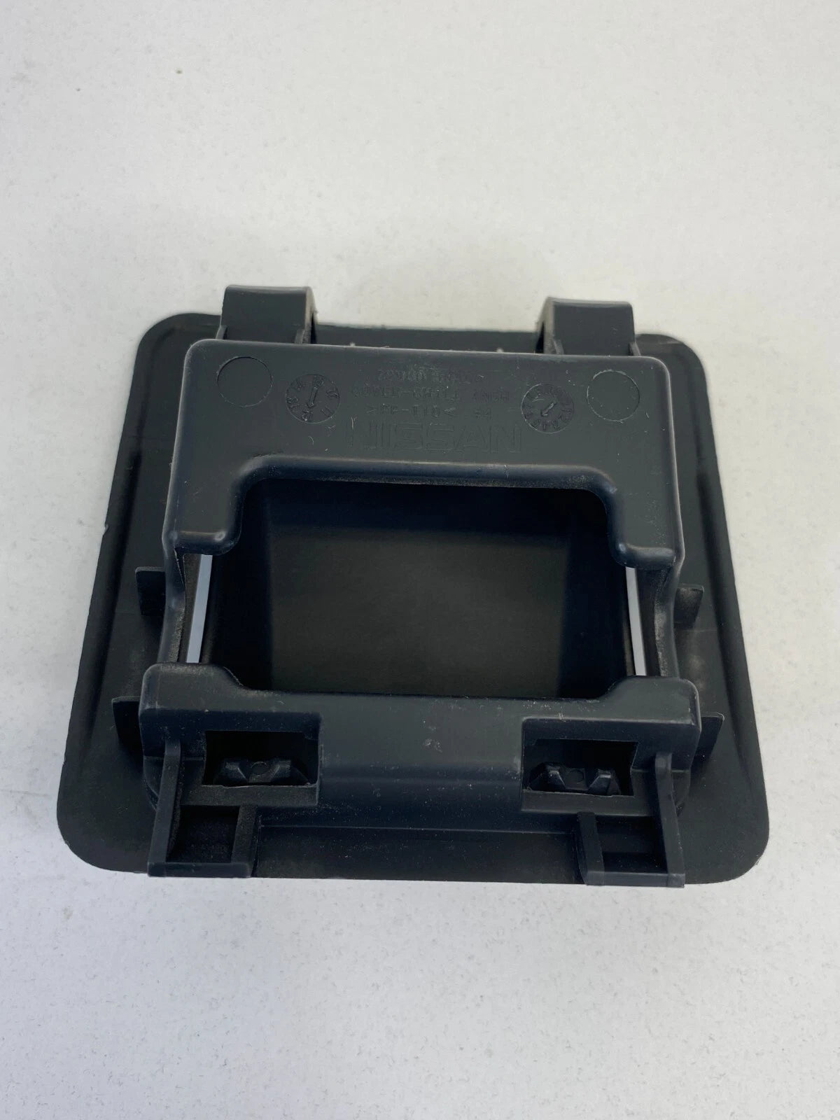 2013-2015 NISSAN SENTRA DECK CHILD SEAT ANCHOR HOOK COVER CAP TRIM 79980-3RA0A O