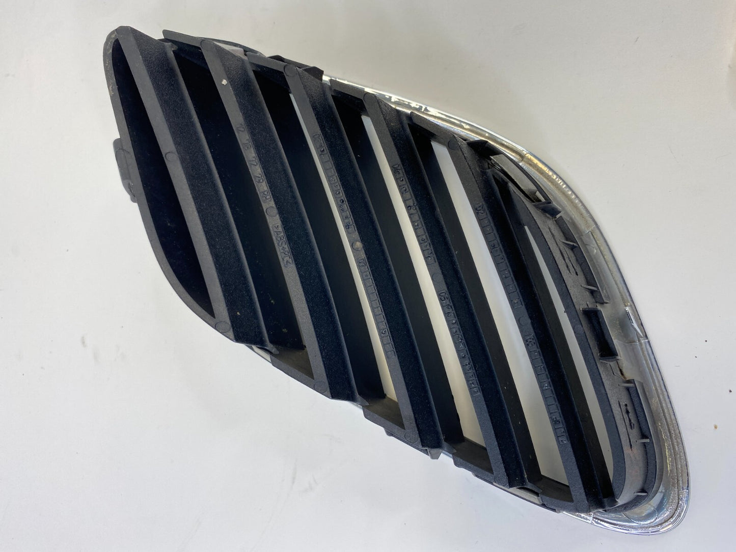 2003-2007 Saab 9-3 Sedan Front Bumper Radiator Center Grille Set of 3 12787225