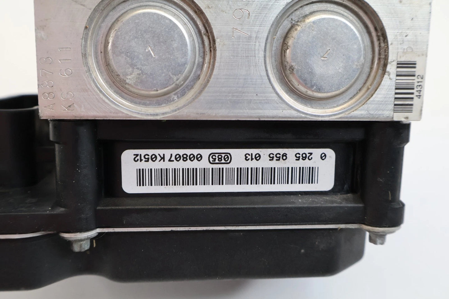 2010-2013 SUZUKI KIZASHI 2.4L FWD ANTI-LOCK BRAKE PUMP ABS CONTROL MODULE UNIT