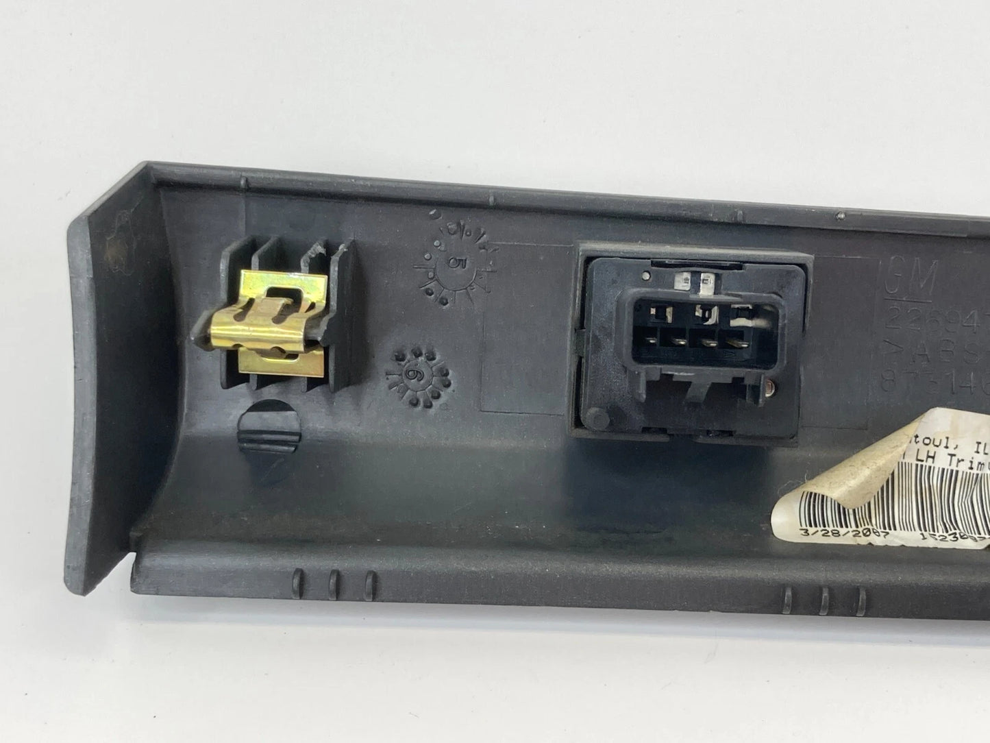 2005-2010 CHEVROLET COBALT DASH LEFT SIDE DIMMER SWITCH W/ TRIM BEZEL 22694789A