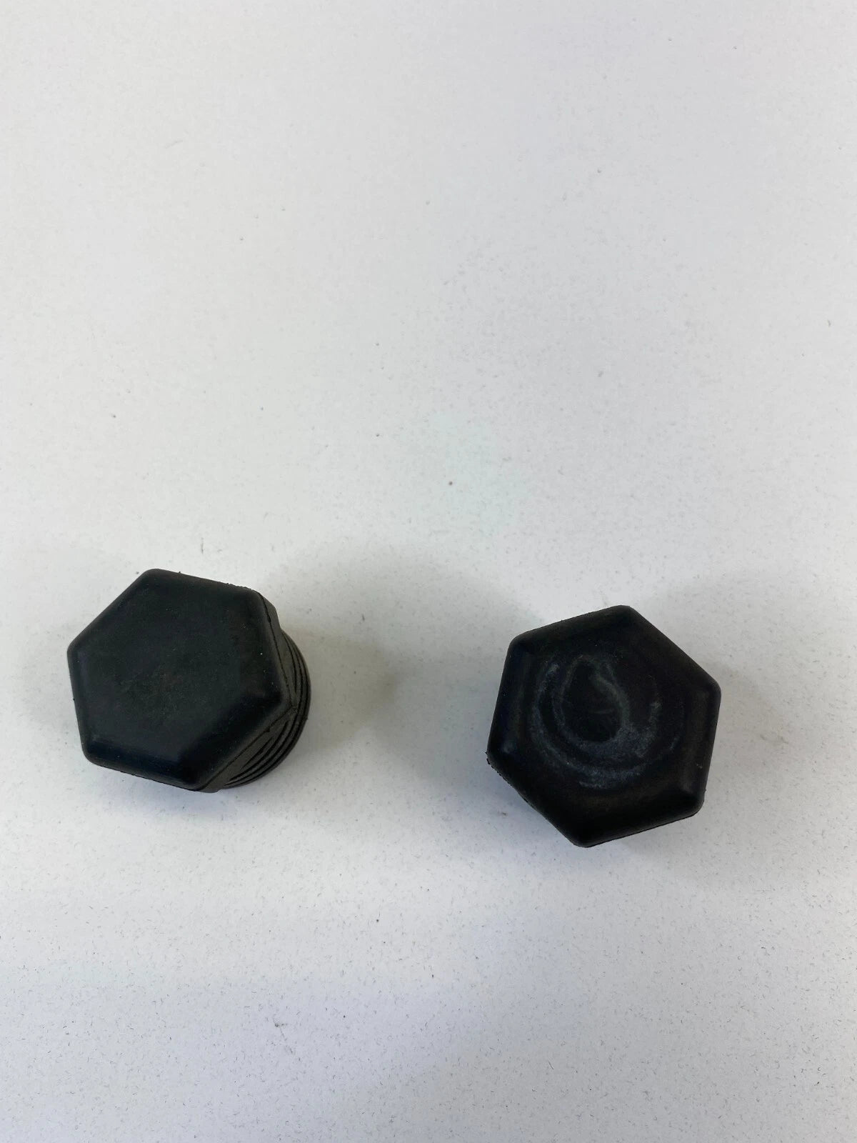 2004-2008 MITSUBISHI ENDEAVOR FRONT HOOD BUMPER RUBBER DAMPER PAIR SET OEM