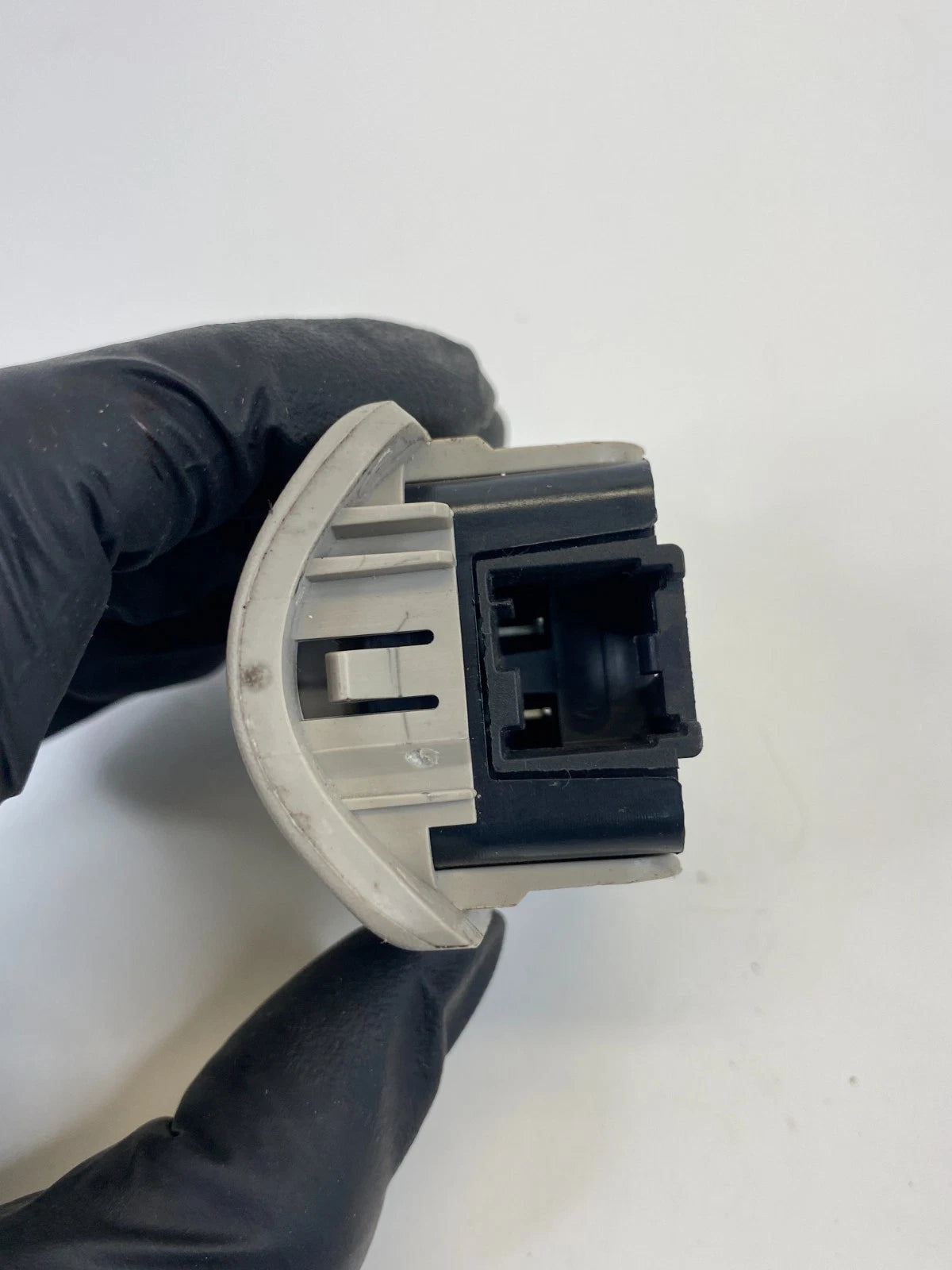 11-16 CHRYSLER TOWN & COUNTRY REAR LEFT POWER SLIDING DOOR SWITCH 1ES33BD1AB OEM