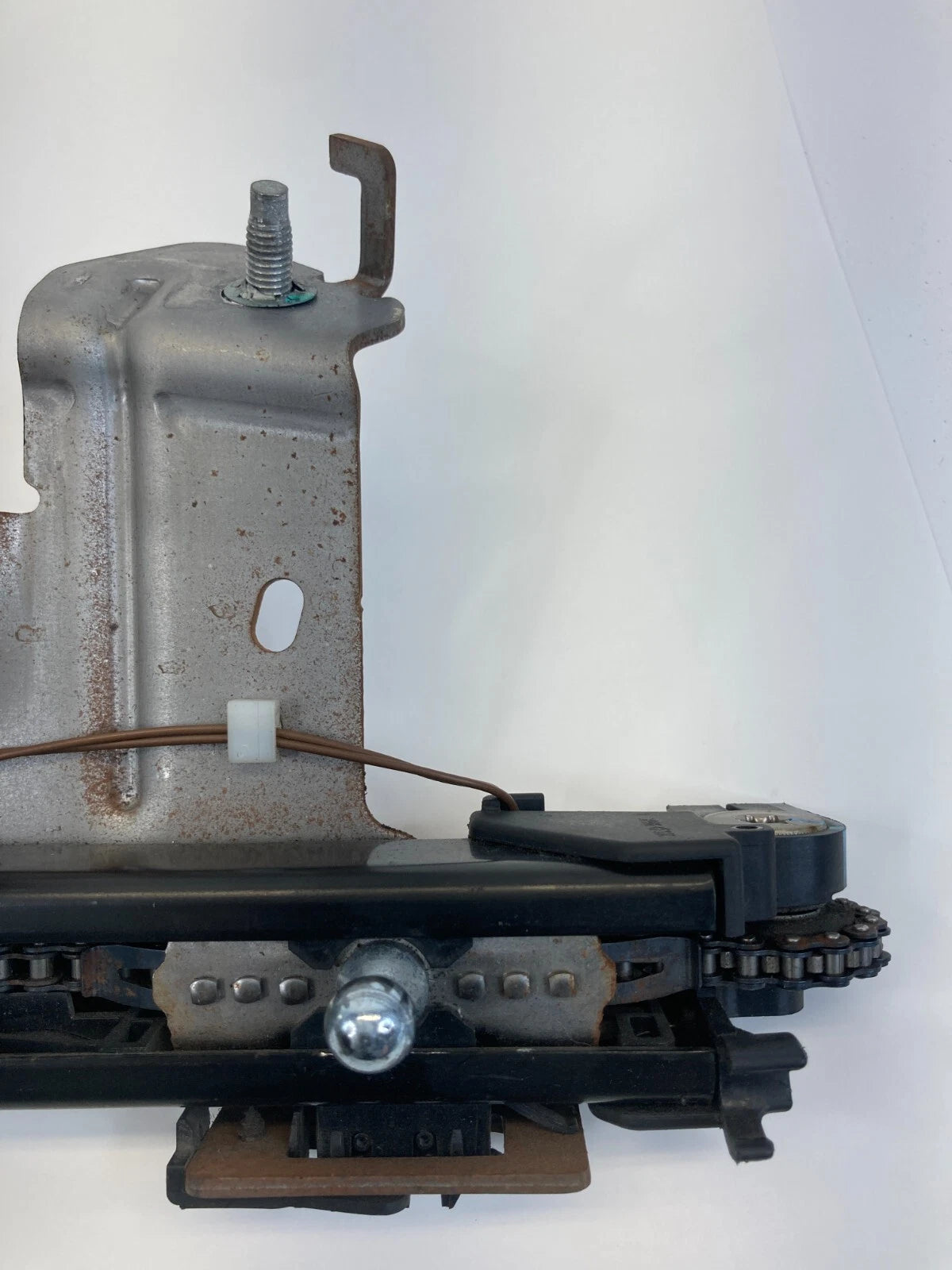 2008-2013 CHRYSLER TOWN & COUNTRY REAR HATCH POWER LIFT-GATE MOTOR W/GEAR OEM