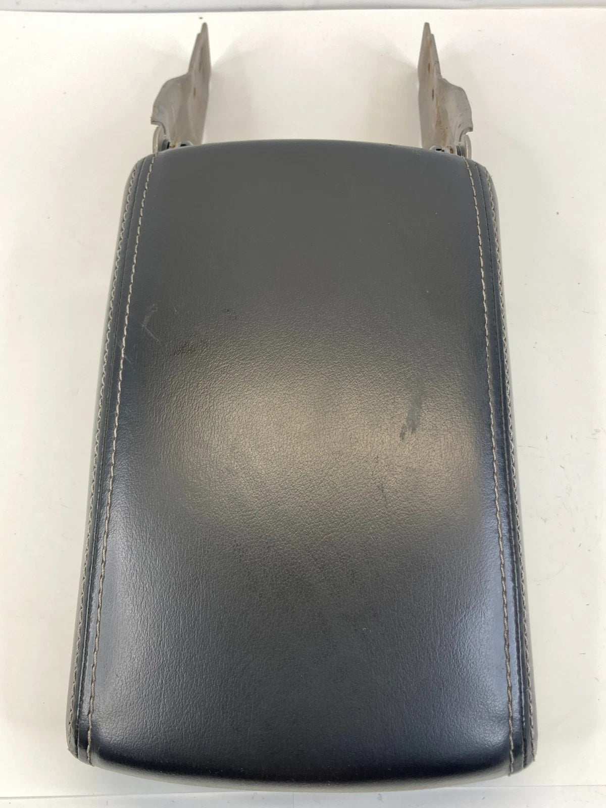 2010-2013 Buick LaCrosse Center Console Armrest Lid Cover Storage Compartment