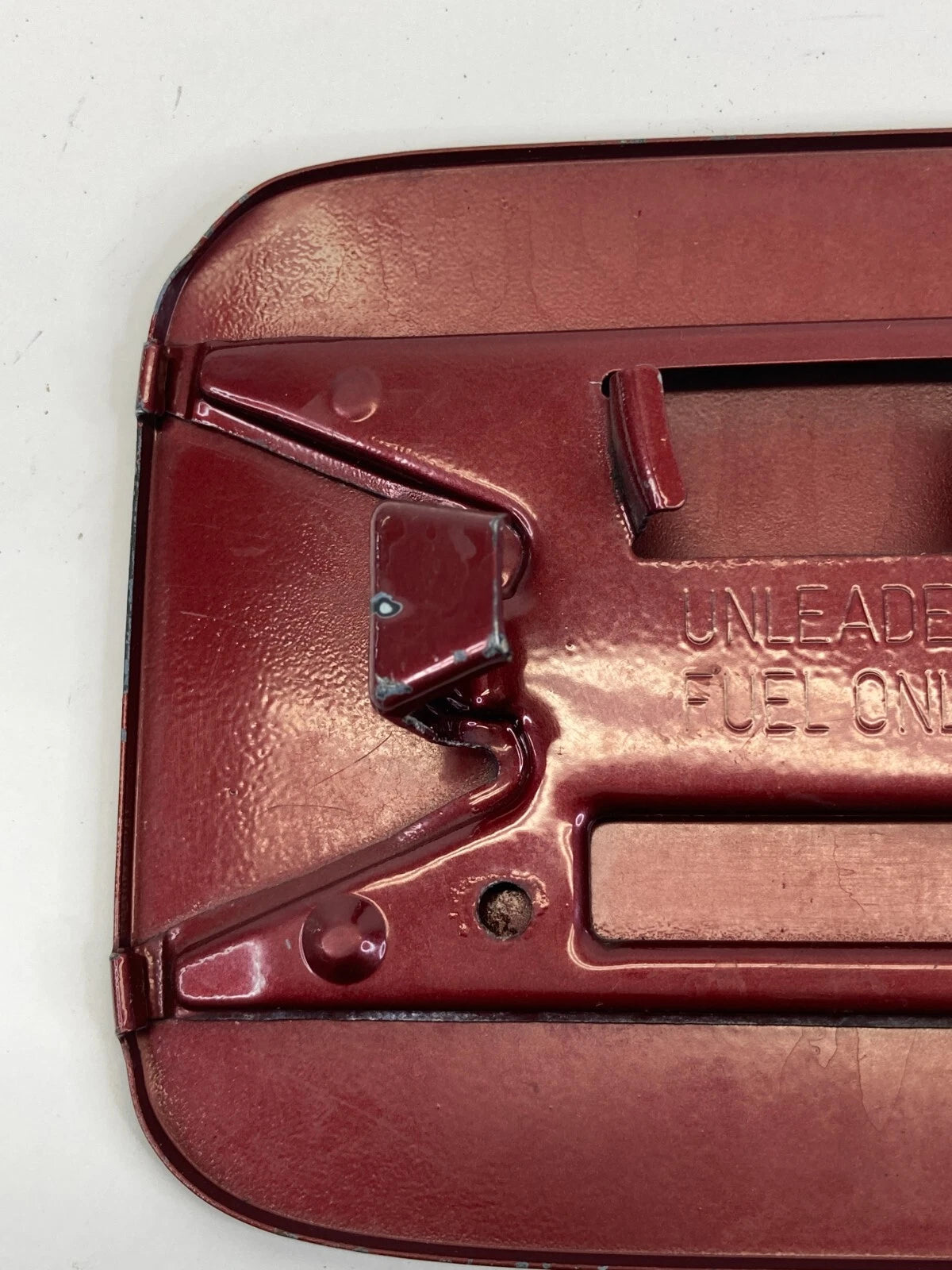 1997-2001 TOYOTA CAMRY FUEL FILLER DOOR GAS TANK LID COVER VINTAGE RED PEARL OEM