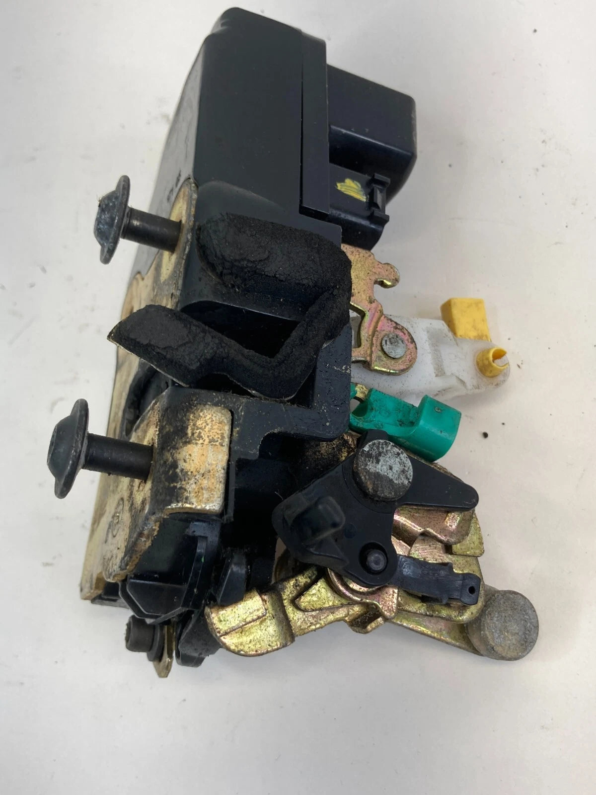 2005-2010 JEEP GRAND CHEROKEE REAR LEFT SIDE DOOR LOCK LATCH ACTUATOR ASSY OEM