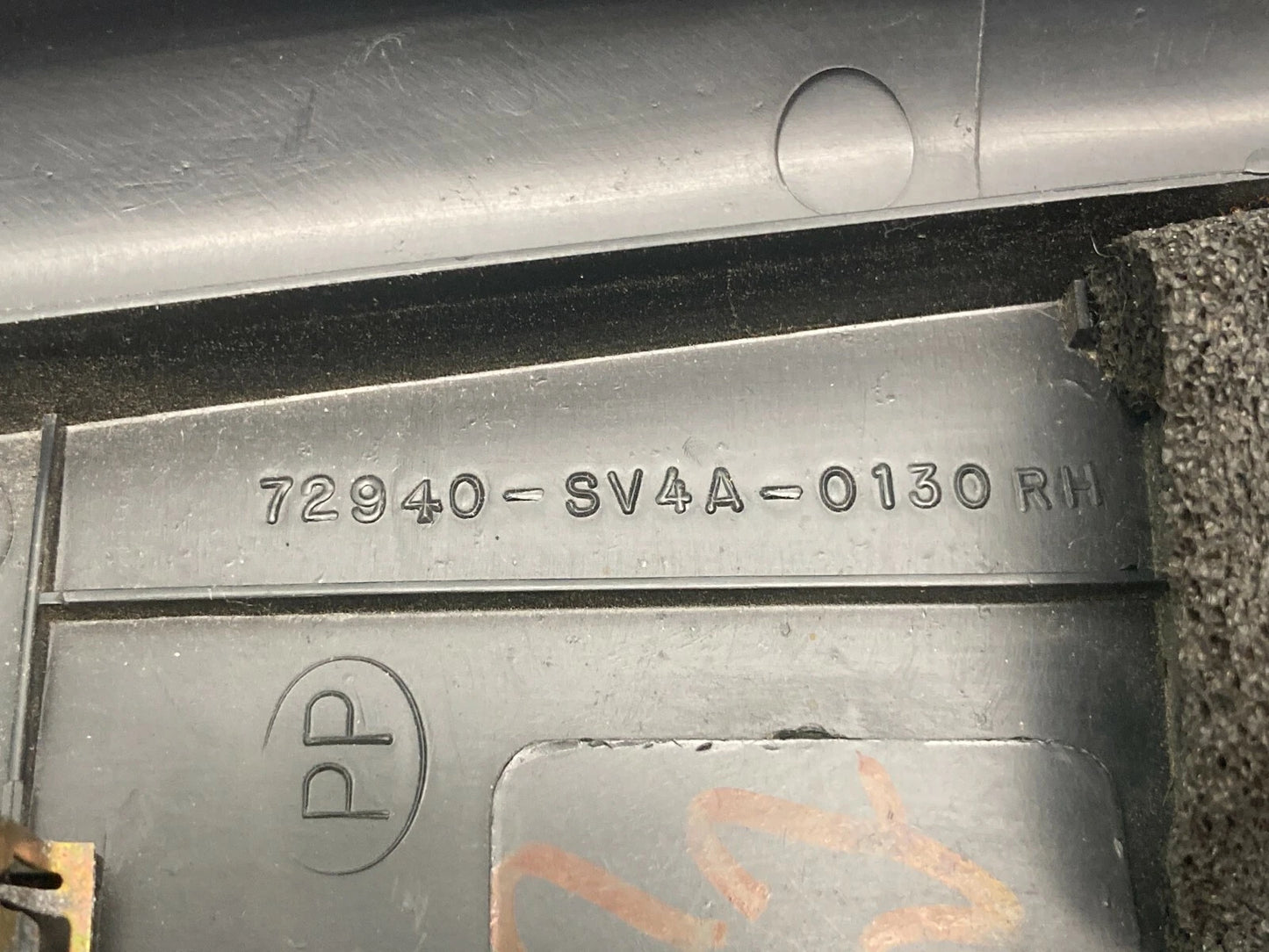 1994-1997 HONDA ACCORD REAR RIGHT SIDE DOOR INNER CORNER COVER 72940-SV4A-0130