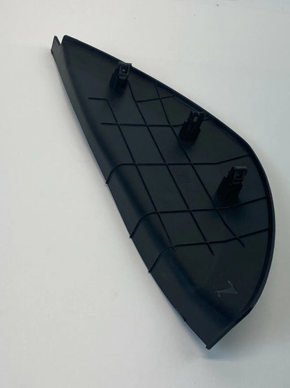 2008 2009 2010 SATURN VUE LEFT SIDE DASH INSTRUMENT PANEL SIDE END COVER TRIM