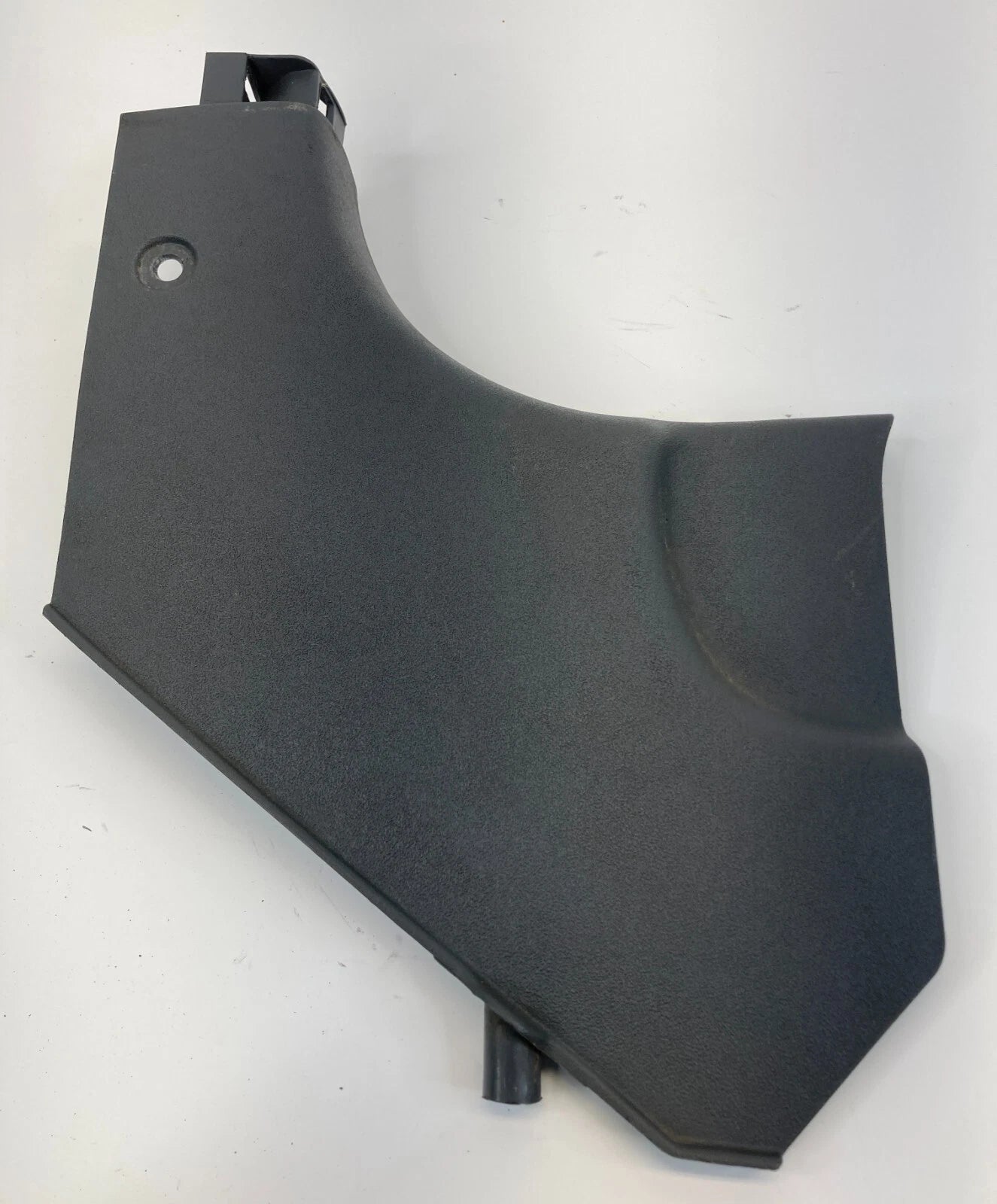 2006-2011 KIA RIO5 FRONT LEFT DRIVER SIDE COWL KICK PANEL TRIM COVER OEM