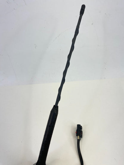 2012-2015 Ford Focus SEDAN Roof Mounted Radio Antenna CM5T-19G461-AE