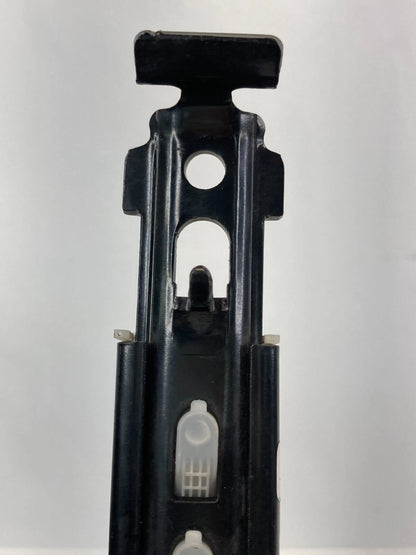 2008-2010 CHRYSLER TOWN & COUNTRY FRONT RIGHT SIDE SEAT BELT ADJUSTER HEIGHT OEM