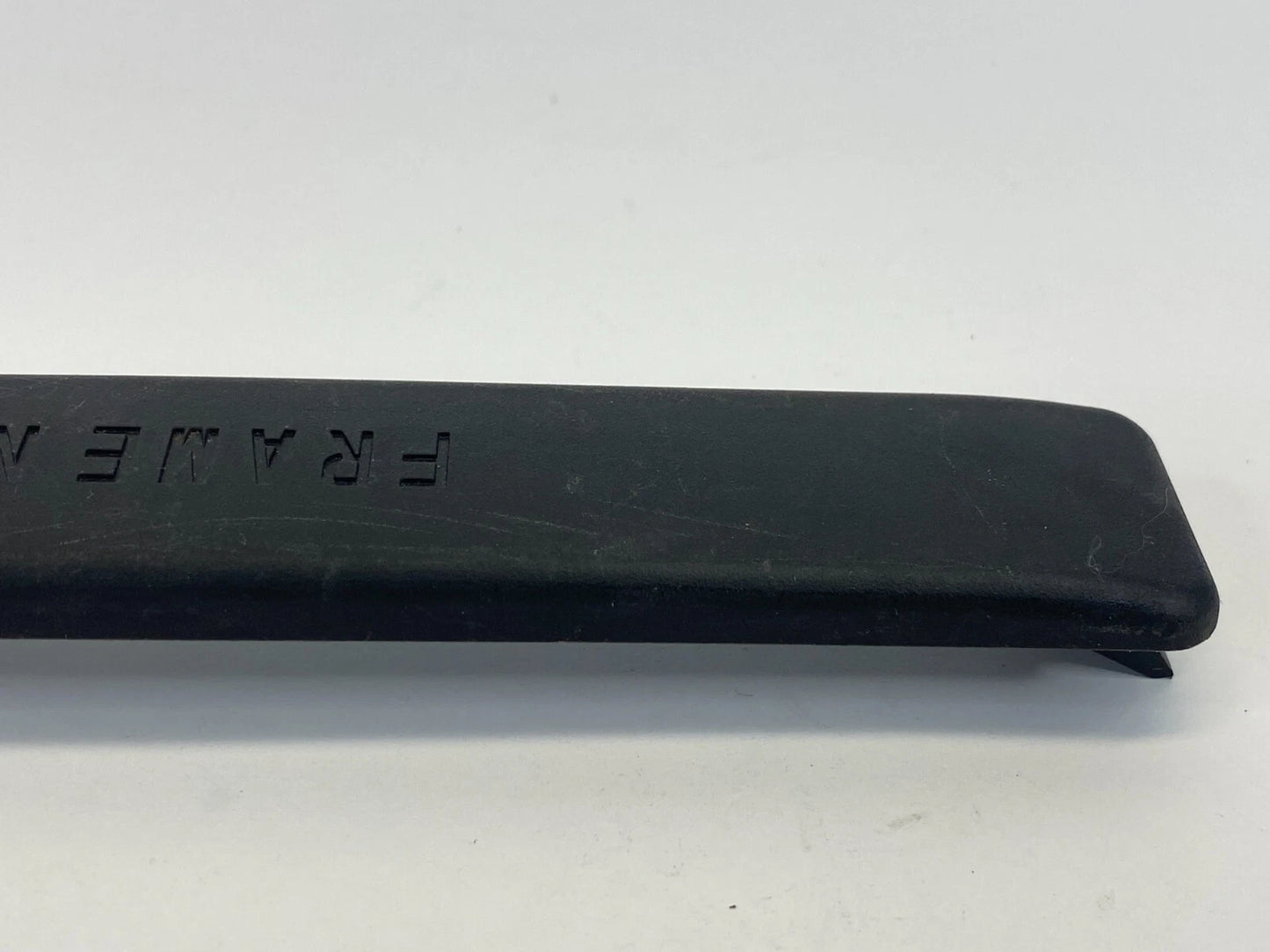 2011-2015 KIA OPTIMA RIGHT PASSENGER SIDE FLOOR CARPET PROTECTOR TRIM 842682F500