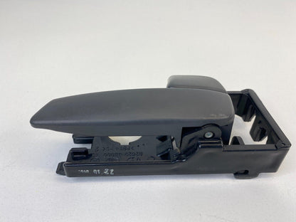 2006-2011 Kia Rio5 LX Hatchaback 4-DR Front Right Inner Door Handle 82623-JB000